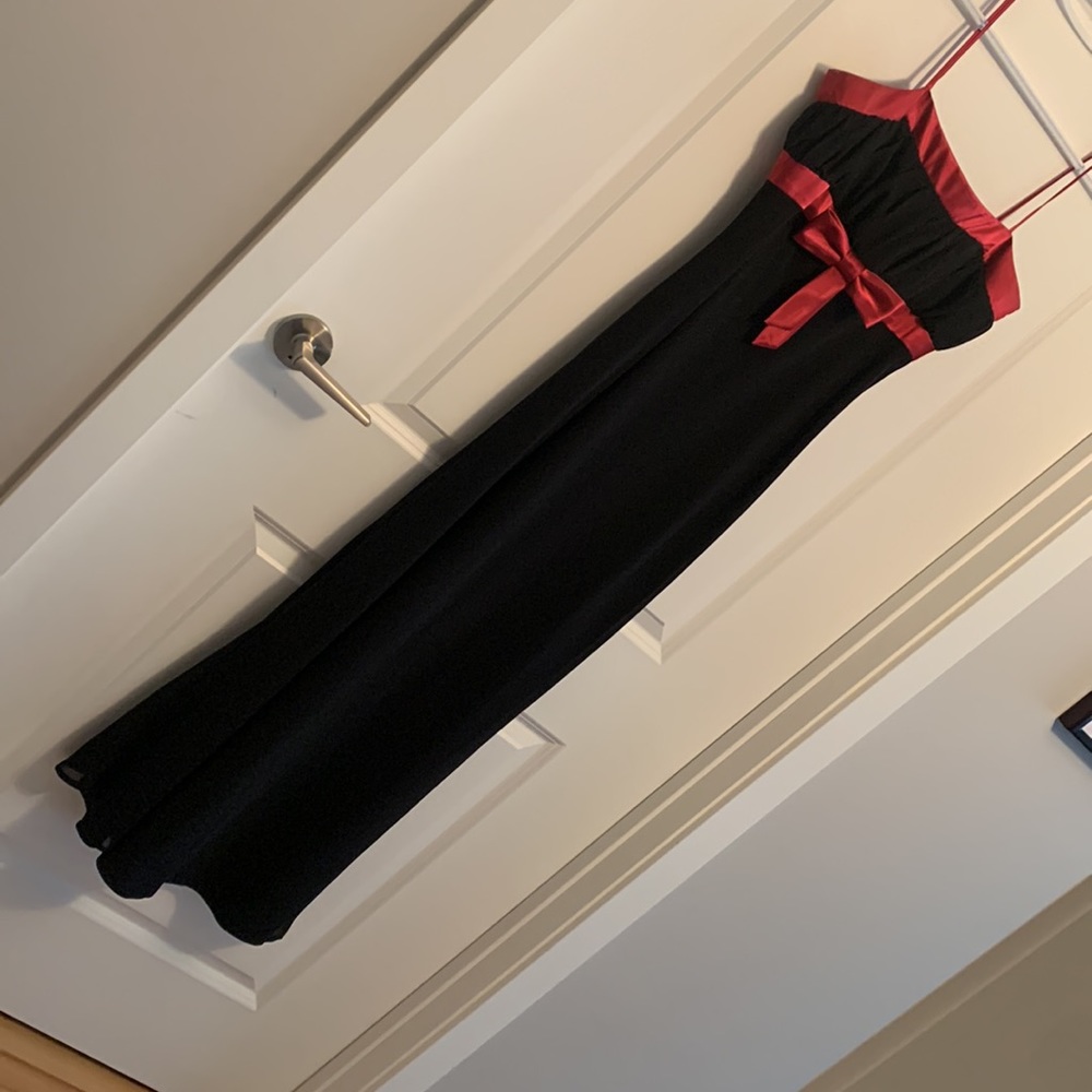 Black & Fuchsia Empire Maxi Dress with Bow (8)